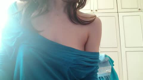 Snapshot of deessedivine chatting on February 2026 03:00:01 PM KamiDevi online show from February 2026 03:00:01 PM