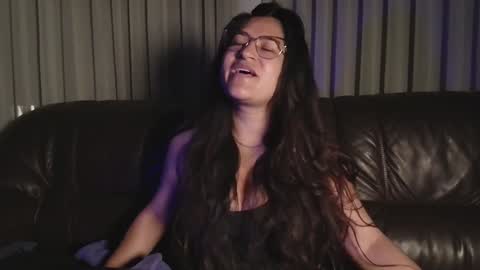 Andre  online show from February 2025 07:52:01 AM