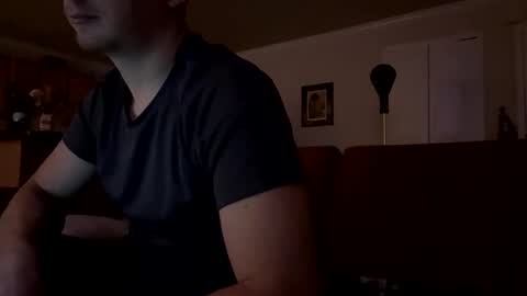 Snapshot of deeyungguy chatting on December 2025 12:32:01 PM more content and goodies online show from December 2025 12:32:01 PM