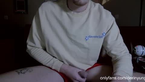 Snapshot of deeyungguy chatting on April 2026 01:42:02 PM more content and goodies online show from April 2026 01:42:02 PM