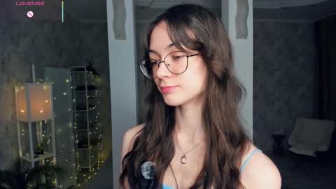 Amy online show from November 2025 07:40:03 PM