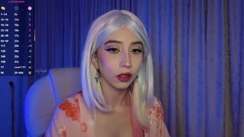 Stephanie.e  online show from September 2025 08:03:02 AM