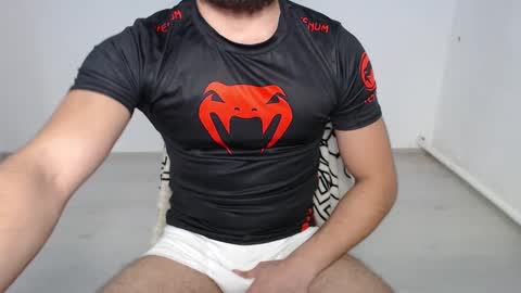 Snapshot of defuego_ chatting on January 2025 10:11:01 AM defuego online show from January 2025 10:11:01 AM