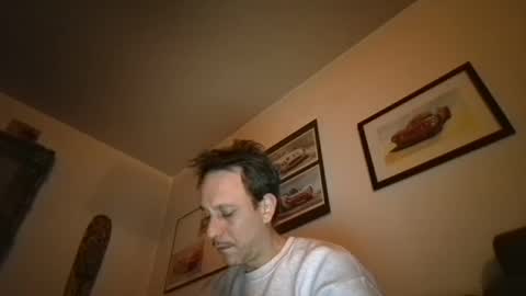 Snapshot of degrandis chatting on February 2025 11:16:01 PM Luka Magic online show from February 2025 11:16:01 PM