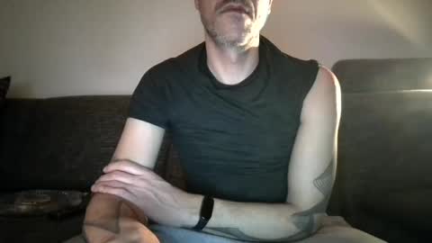 Snapshot of degrandis chatting on February 2026 11:49:02 PM Luka Magic online show from February 2026 11:49:02 PM