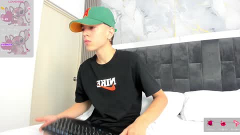 Snapshot of dei_v_48 chatting on January 2025 08:07:02 PM DEIVY online show from January 2025 08:07:02 PM