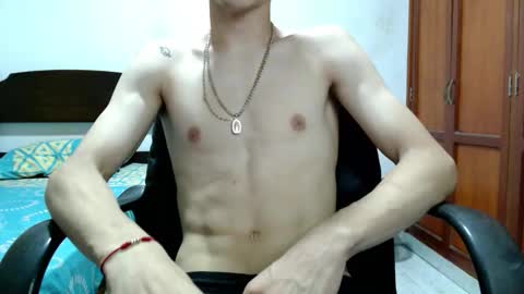 Snapshot of dei_v_48 chatting on September 2025 11:59:02 PM DEIVY online show from September 2025 11:59:02 PM