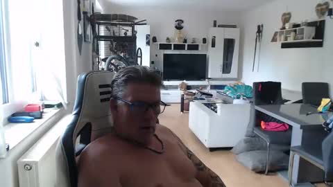 deinprinz2312 online show from June 2026 11:16:01 AM