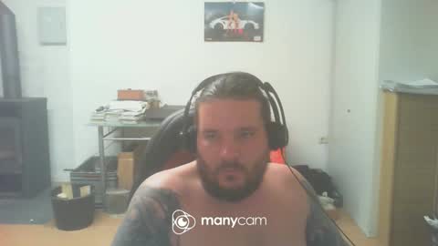 Snapshot of deinspielzeug87 chatting on January 2025 06:23:02 PM deinspielzeug87 online show from January 2025 06:23:02 PM