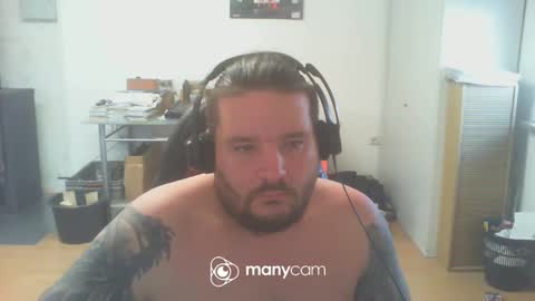 Snapshot of deinspielzeug87 chatting on January 2025 01:22:01 PM deinspielzeug87 online show from January 2025 01:22:01 PM