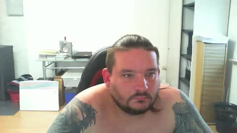 Snapshot of deinspielzeug87 chatting on October 2025 01:39:01 PM deinspielzeug87 online show from October 2025 01:39:01 PM