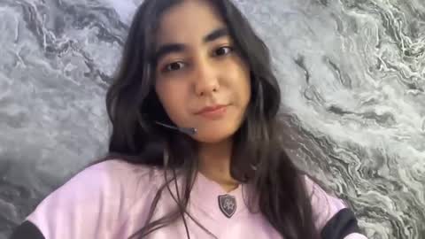 Sofia online show from April 2026 12:29:02 PM