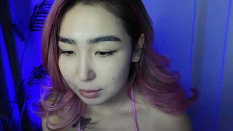 Snapshot of deiri_destiny chatting on December 2024 12:33:02 PM sexy bimbo little kitty asian misstress quen princes sexy girl you can just call me pleasure online show from December 2024 12:33:02 PM