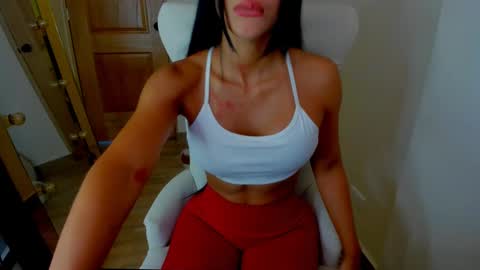 Snapshot of deisy_madrid chatting on January 2025 06:49:01 PM deisymadrid online show from January 2025 06:49:01 PM