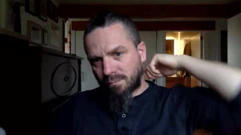 Hermes online show from March 2026 01:38:01 PM