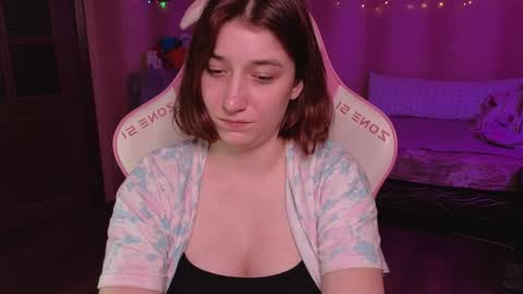 Snapshot of deizysweet chatting on January 2025 04:27:01 PM Princess Potato online show from January 2025 04:27:01 PM