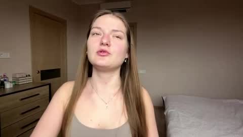 Mila online show from April 2026 01:17:01 PM