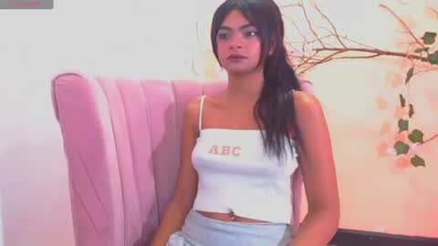 Snapshot of delancy_skinny chatting on July 2026 06:05:01 AM delancy_skinny online show from July 2026 06:05:01 AM