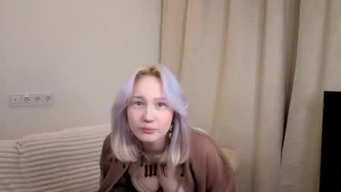 Snapshot of delciepfost chatting on November 2025 04:33:02 AM Rana online show from November 2025 04:33:02 AM