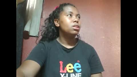 deliah712909 online show from March 2025 06:13:02 AM