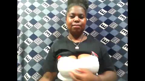 deliah712909 online show from September 2025 05:11:01 AM