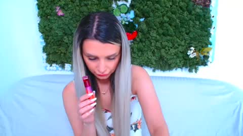 deliciaalove online show from June 2026 06:47:01 PM