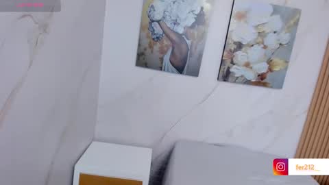 Snapshot of delicious_girl4u_ chatting on February 2025 04:07:01 PM Natalia online show from February 2025 04:07:01 PM