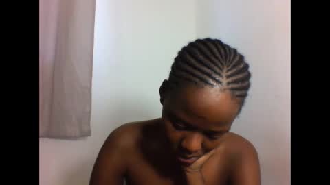 Snapshot of deliciousbabe01 chatting on May 2026 11:48:01 AM EVAH online show from May 2026 11:48:01 AM
