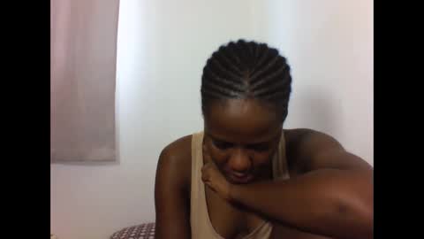 Snapshot of deliciousbabe01 chatting on May 2026 06:30:01 AM EVAH online show from May 2026 06:30:01 AM