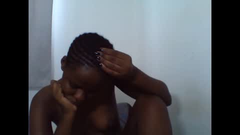 Snapshot of deliciousbabe01 chatting on May 2026 11:48:02 AM EVAH online show from May 2026 11:48:02 AM