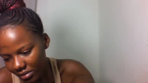 Snapshot of deliciousbabe01 chatting on June 2026 02:11:01 AM EVAH online show from June 2026 02:11:01 AM