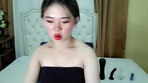 Sophie online show from June 2026 02:37:02 AM