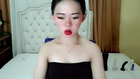 Sophie online show from June 2026 03:01:02 AM