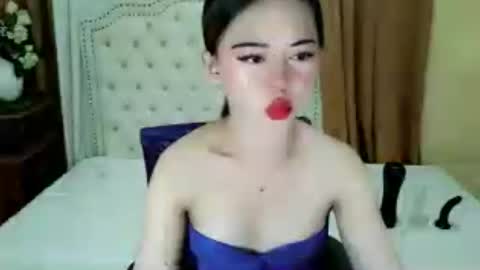 Sophie online show from July 2026 02:47:01 AM