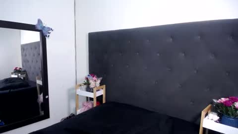 Delilah Blaze online show from May 2026 02:18:02 AM