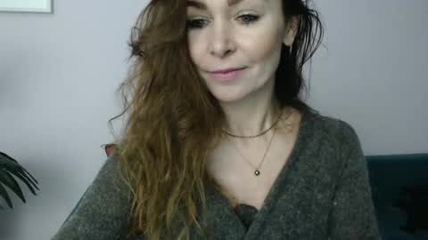 delilah_sweet online show from February 2025 05:05:02 PM