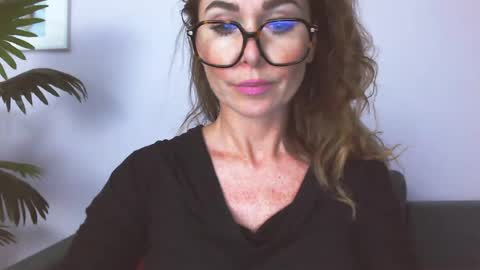 delilah_sweet online show from July 2026 03:14:02 PM
