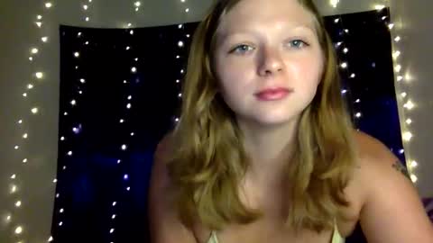 DelilaLove3412 online show from May 2026 10:40:02 PM