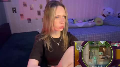 Snapshot of dellacampbell chatting on May 2026 04:24:02 PM Della online show from May 2026 04:24:02 PM