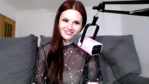 dellacrush_ online show from March 2025 09:03:01 PM