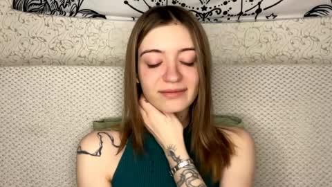 Sia online show from April 2026 01:20:01 PM