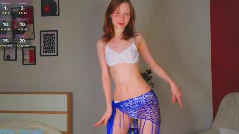 Delora online show from March 2025 10:39:02 PM