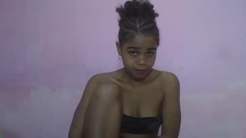 delphine online show from April 2026 11:02:02 AM