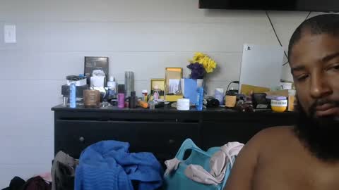 Snapshot of delta7012 chatting on January 2025 03:11:01 PM delta7012 online show from January 2025 03:11:01 PM