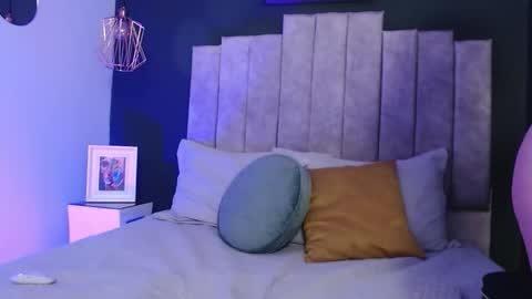 Demetra online show from January 2026 04:15:01 AM