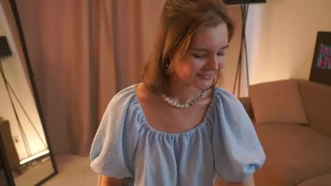 Hi my name is Sari nice to see you in my Room online show from June 2026 06:48:02 AM