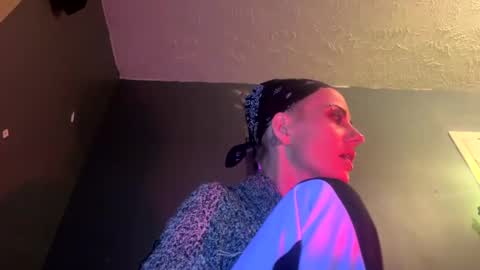 Demetriemanon online show from January 2025 08:39:02 AM