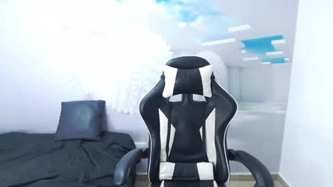 DEMI online show from March 2025 11:48:01 AM