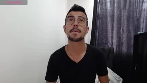 Snapshot of demian_val_4 chatting on March 2025 12:58:02 PM demian_val_4 online show from March 2025 12:58:02 PM