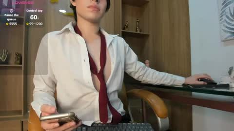 Snapshot of demon_foxx chatting on May 2026 12:33:02 PM online show from May 2026 12:33:02 PM